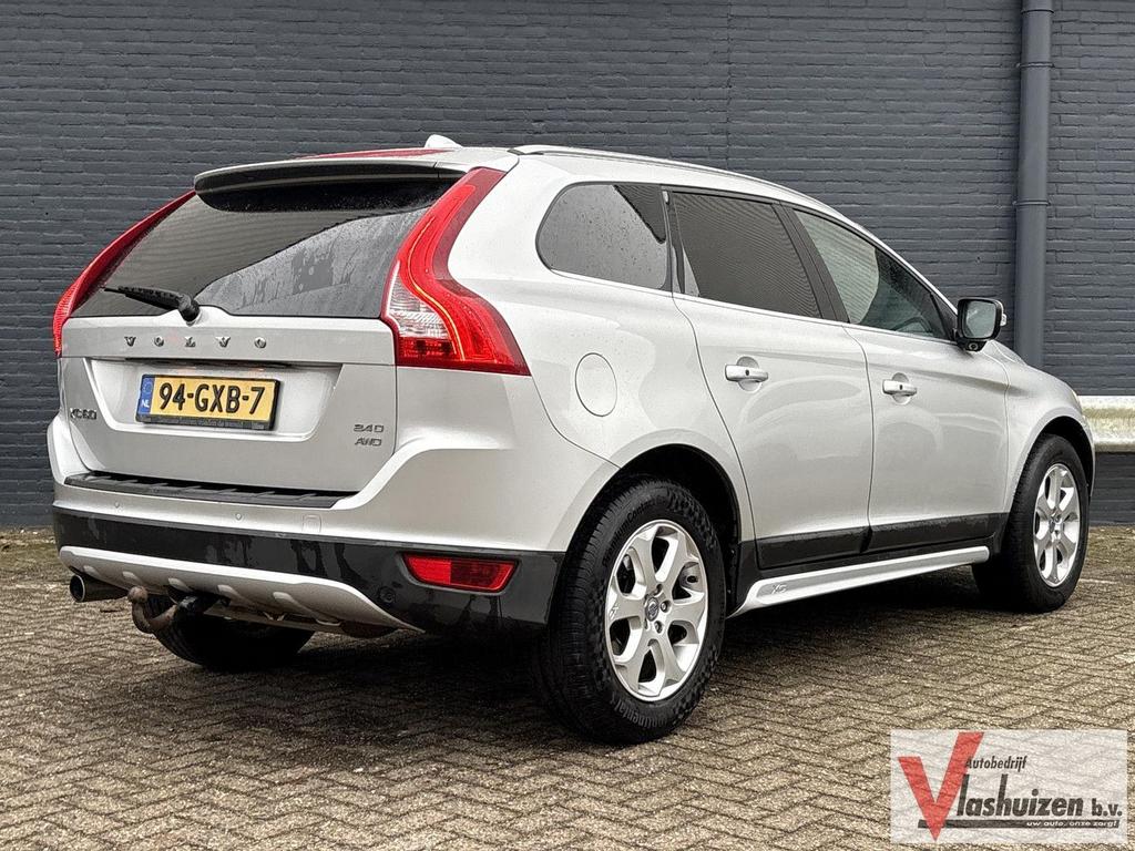Volvo XC60 2.4D AWD Summum | Leder | Stoelverwarming | Clima, Auto's, 199 g/km, Zwart, Bedrijf, SUV of Terreinwagen