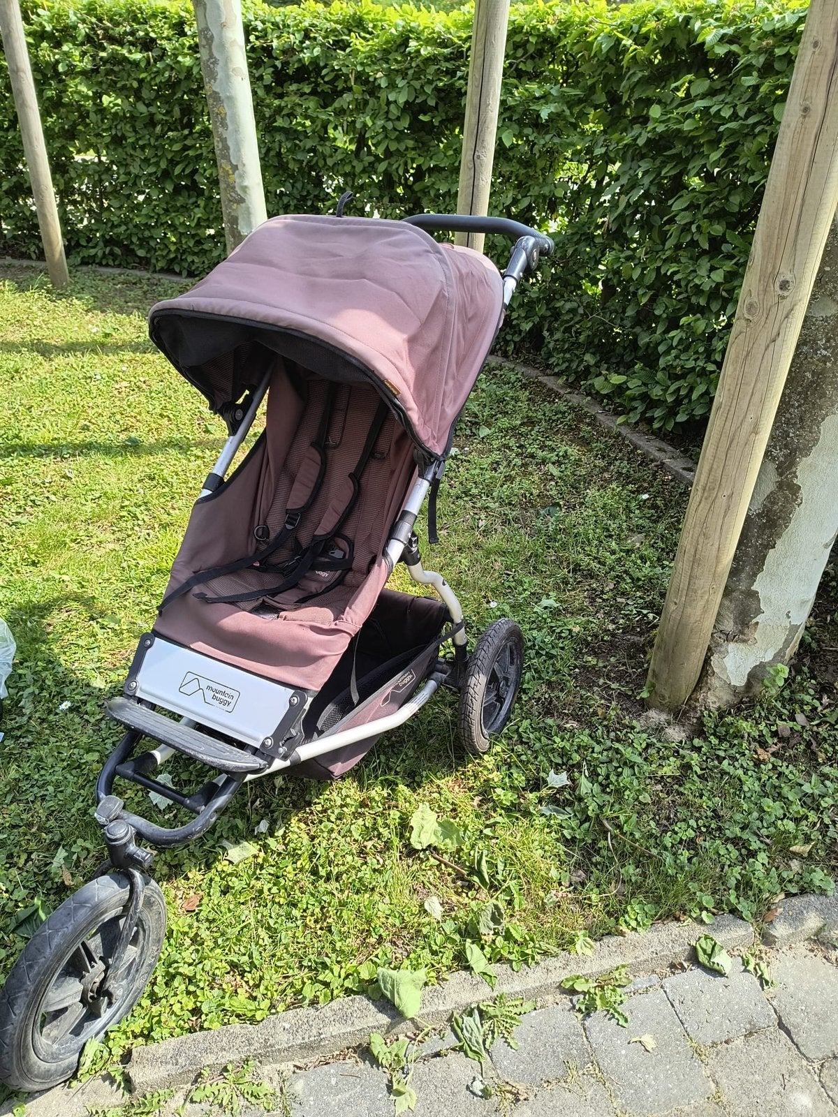 Mountain buggy Urban Jungle avec lit enfant, Enlèvement, Comme neuf