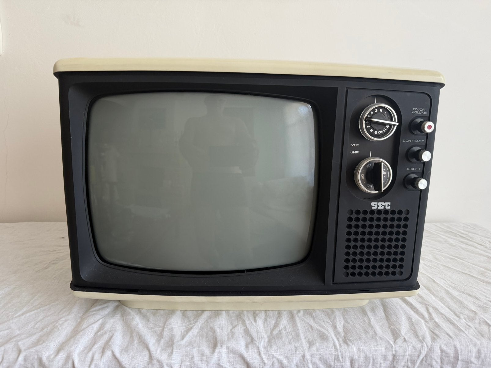 Tv vintage, Antiek en Kunst, Antiek | Tv's en Audio, Ophalen