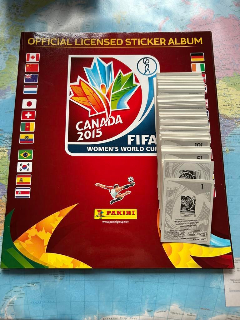 Panini WK 2015 Dames Canada lot, Ophalen of Verzenden, Zo goed als nieuw, Meerdere stickers