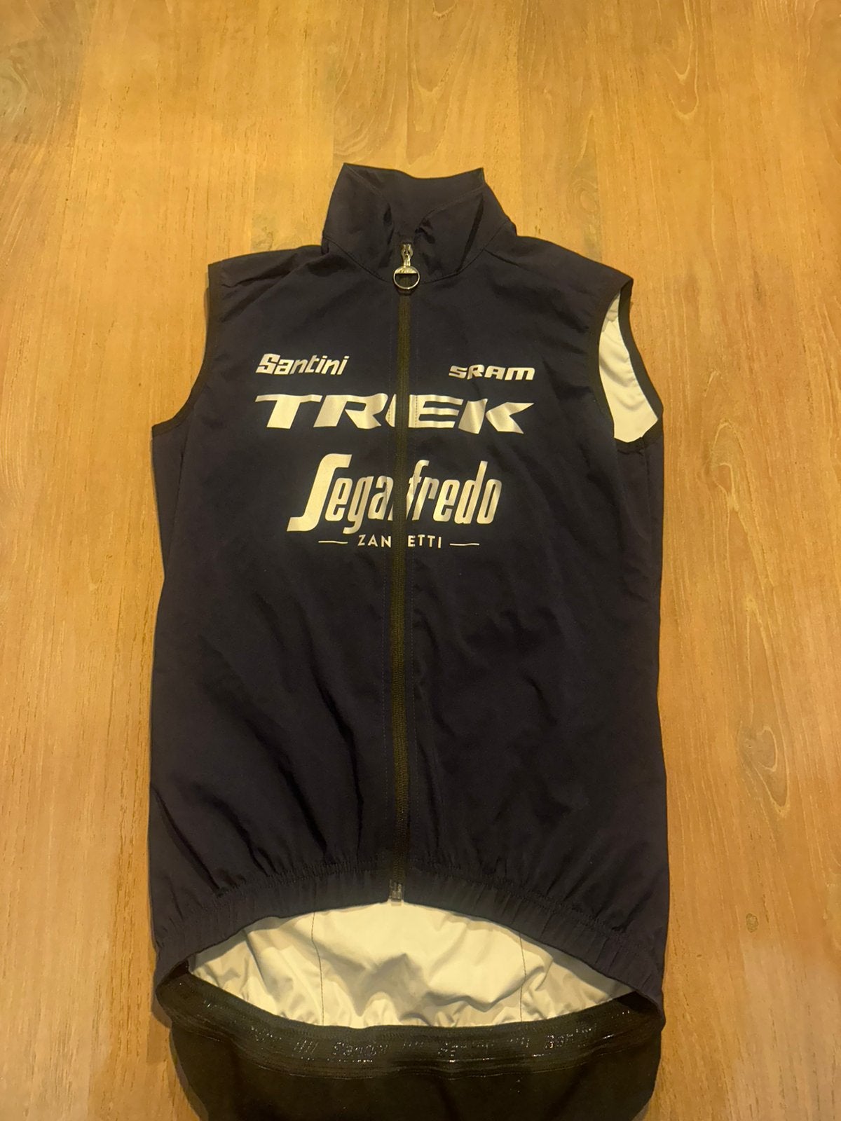 Windvest Trek Segafredo Maat S, Ophalen of Verzenden, Zo goed als nieuw, S