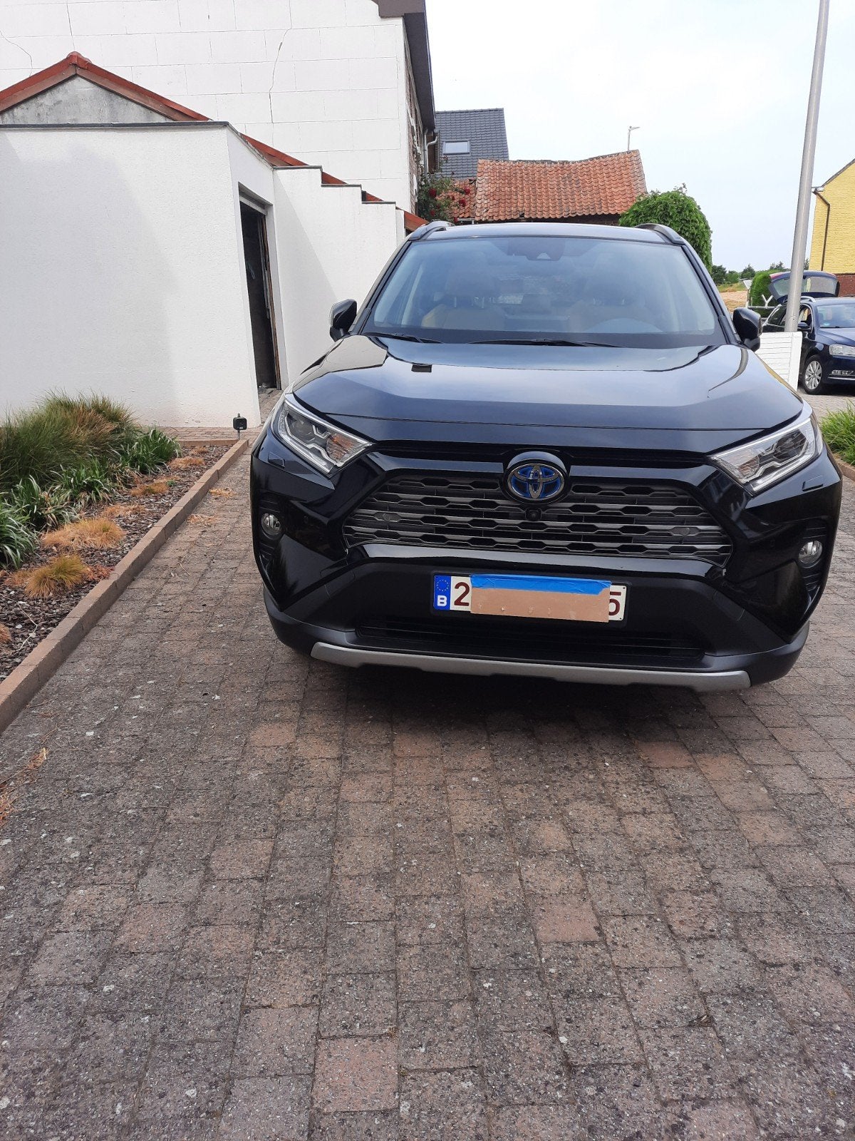 Toyota RAV 4 hybride, Autos, Achat, Carnet d'entretien, Noir, Particulier