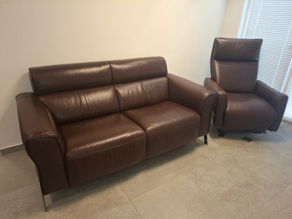 Lederen 2-zit & relaxzetel (elektrisch)., 75 à 100 cm, Enlèvement, Utilisé, Cuir