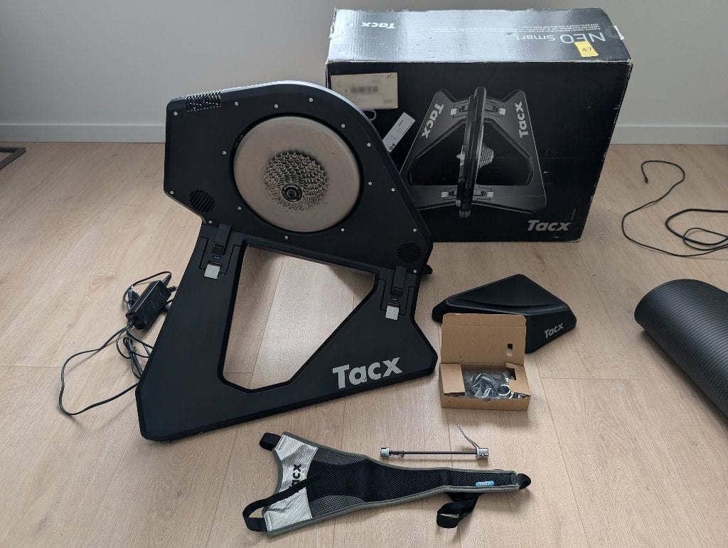 Tacx NEO Smart (T2800) – Complete set in doos!, Ophalen, Gebruikt, Overige typen