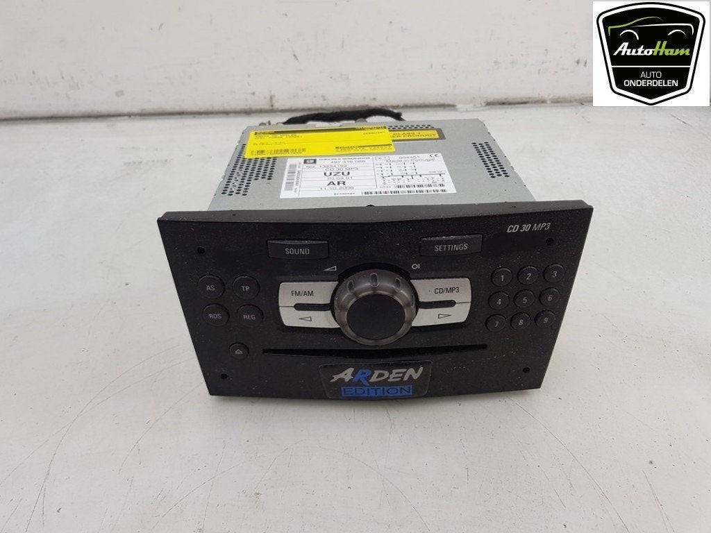 RADIO Opel Corsa D (|13254192|497316088|93169202|95524452|), Auto-onderdelen, Gebruikt, Opel