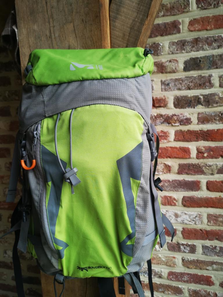 Millet dagrugzak, Handtassen en Accessoires, Tassen | Rugtassen, Gebruikt, 25 tot 40 cm, Waterdicht, Ophalen