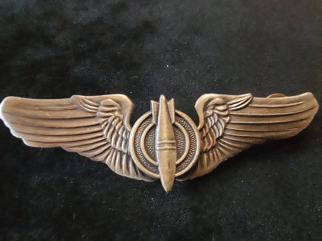 USA badge # 27, Verzenden