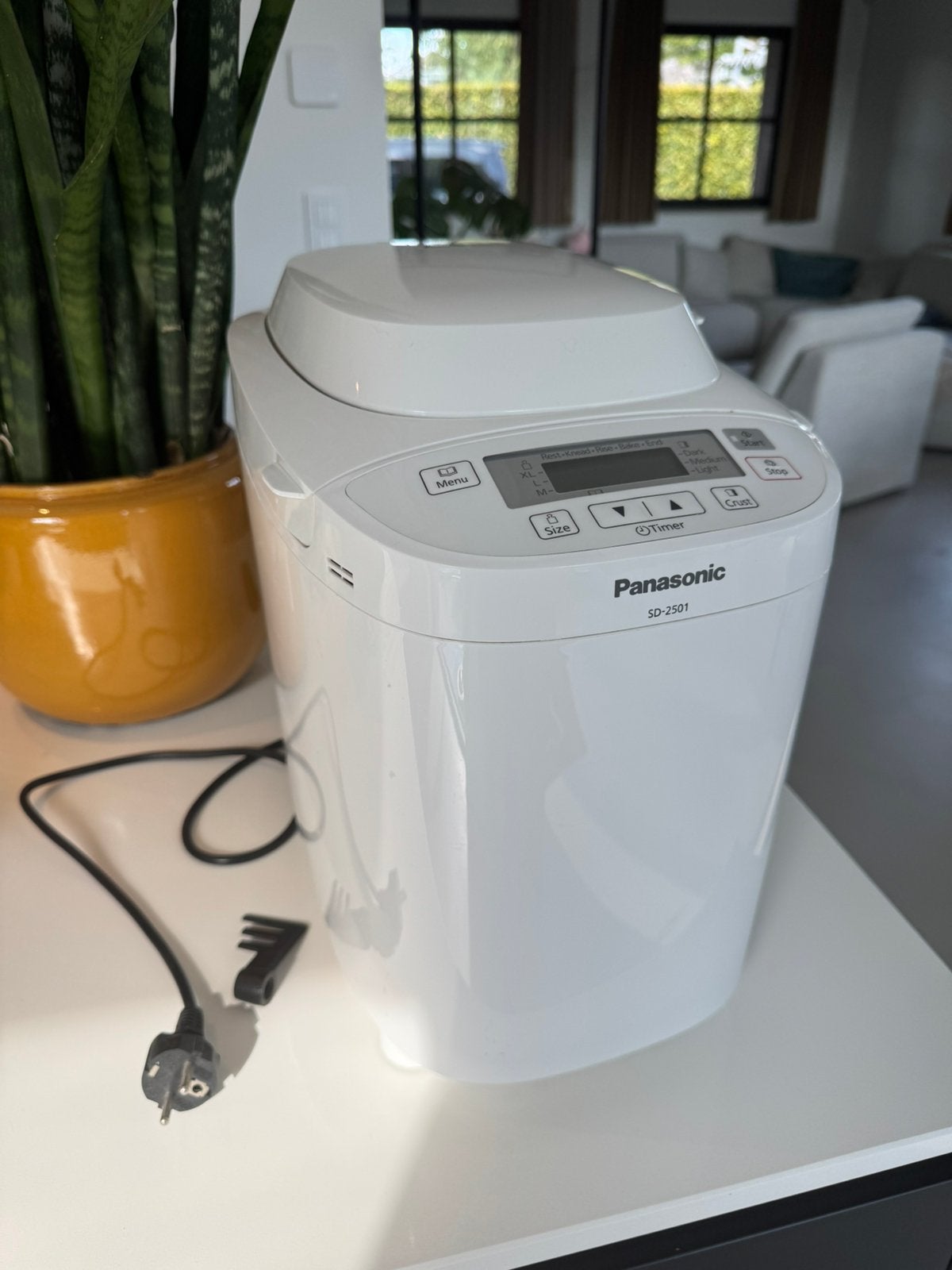 Panasonic broodbakmachine SD-2501, zeer goede staat, Ophalen, Zo goed als nieuw