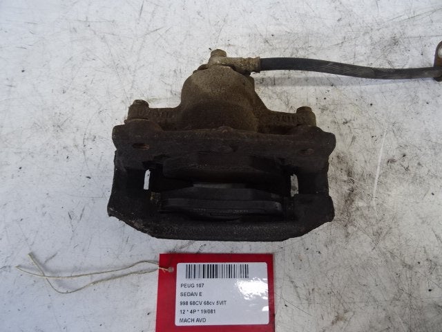REMKLAUW RECHTS VOOR Peugeot 107 (01-2005/05-2014), Auto-onderdelen, Kontakt-peugeot@peugeot.com, Gebruikt, Peugeot Deutschland GmbH