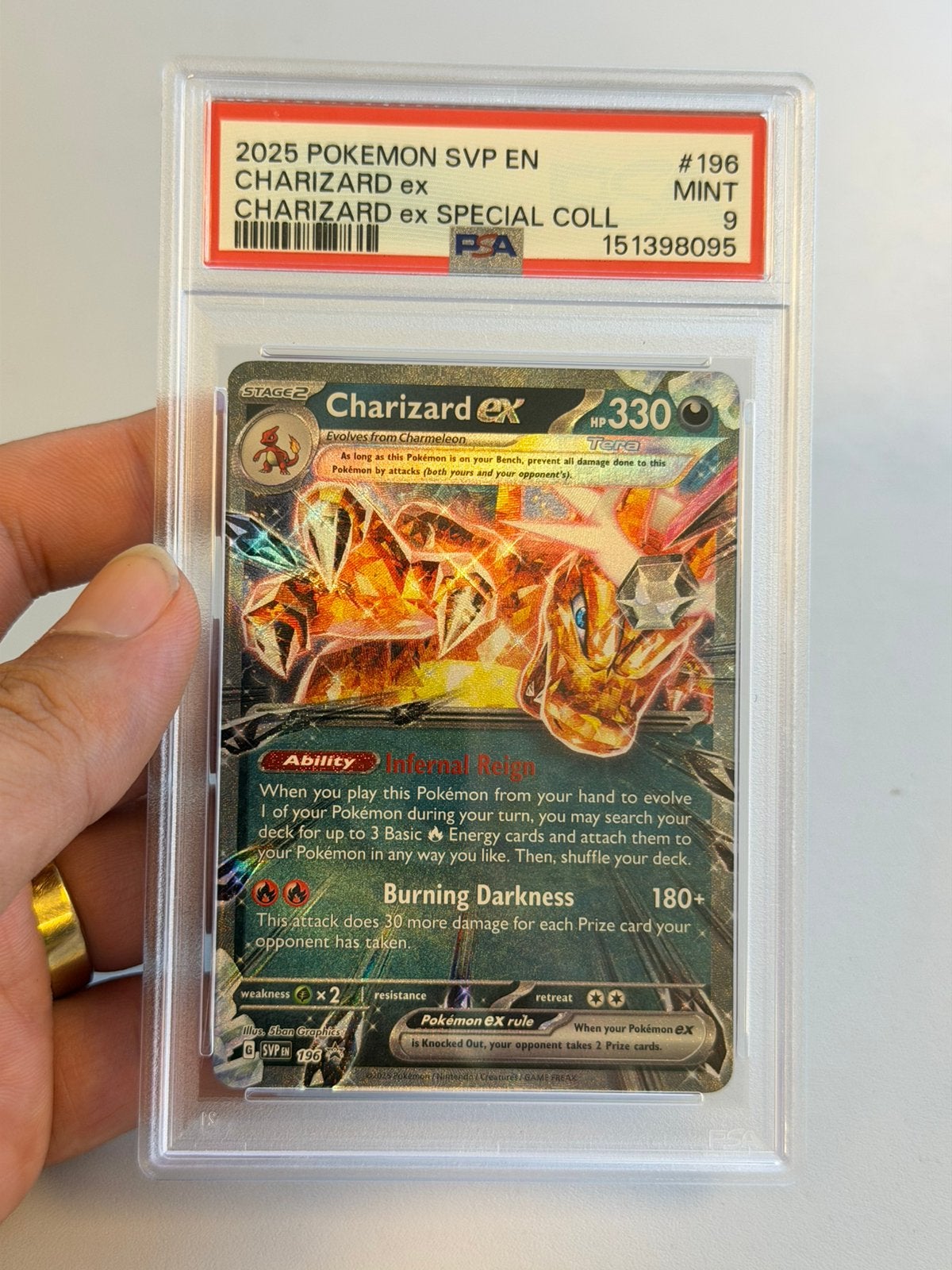 Charizard ex #196 PSA 9 2025 Special Collection Pokémon, Ophalen of Verzenden, Zo goed als nieuw, Losse kaart