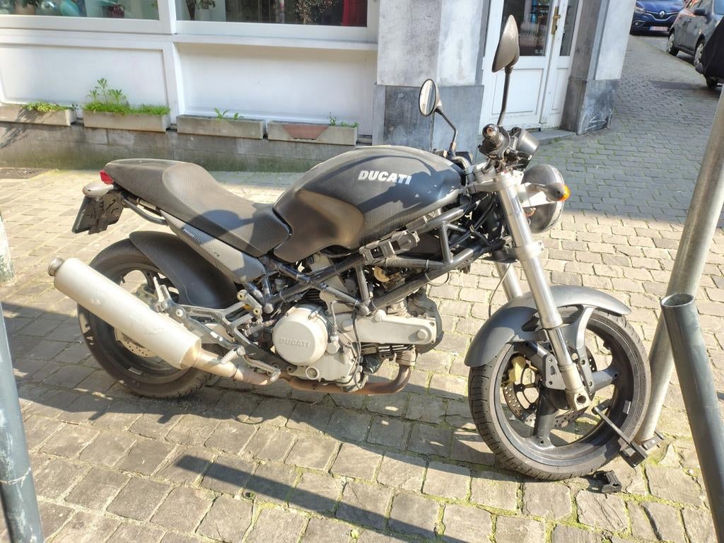 Ducati Monster 620 dark ie 2004, Motoren