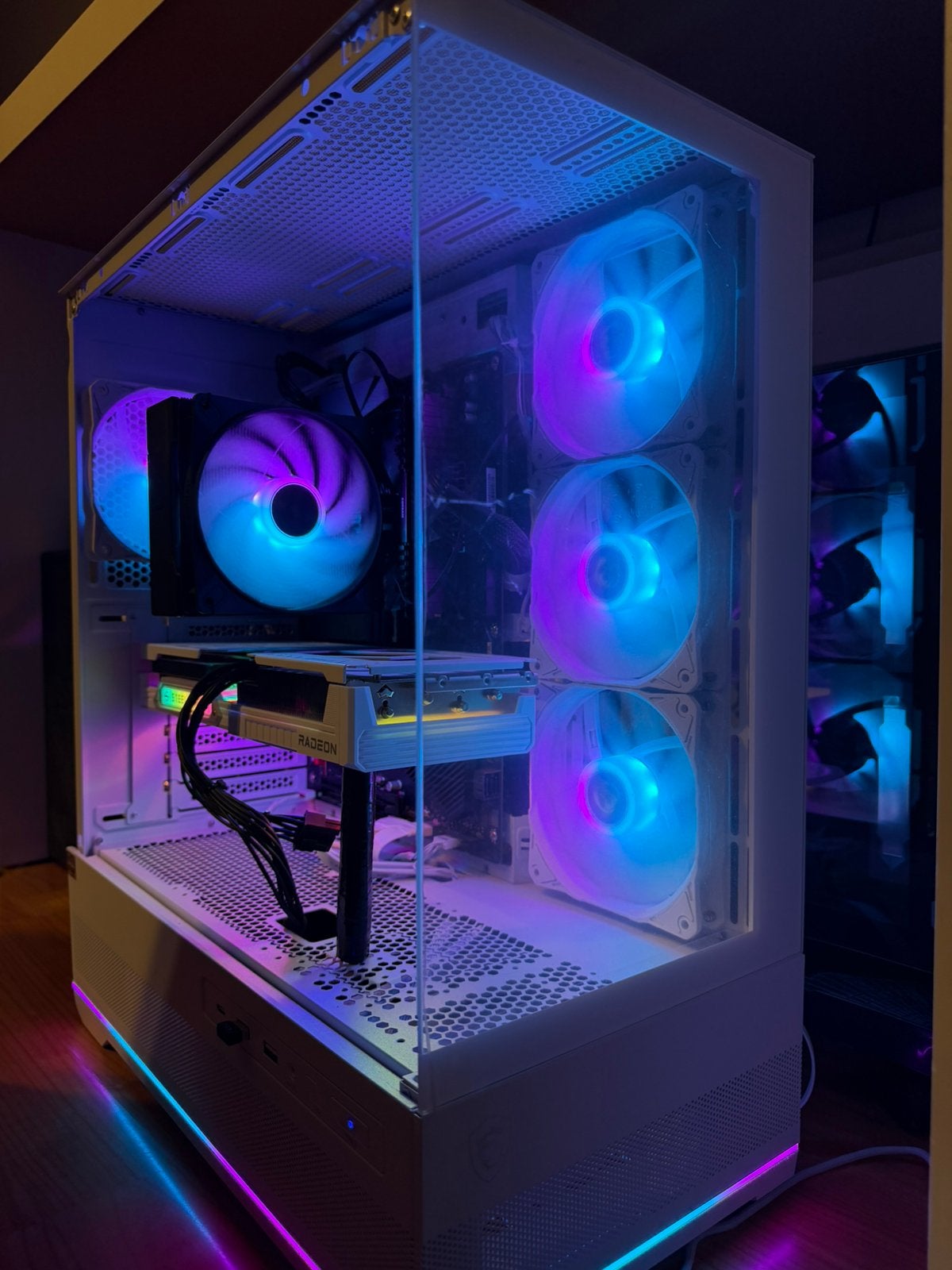 Rx 9060XT gaming-pc, Ophalen, Zo goed als nieuw, Gaming, SSD