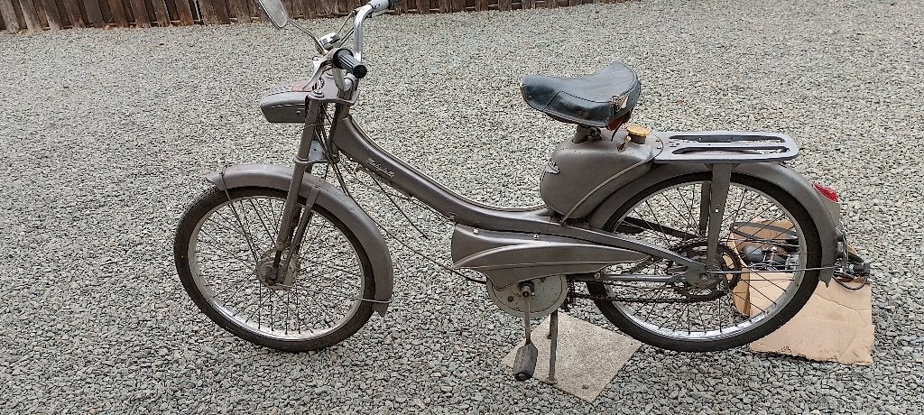 Mobylette (ruilen), Fietsen en Brommers, Klasse A (25 km/u), 49 cc, 1 versnellingen, Ophalen