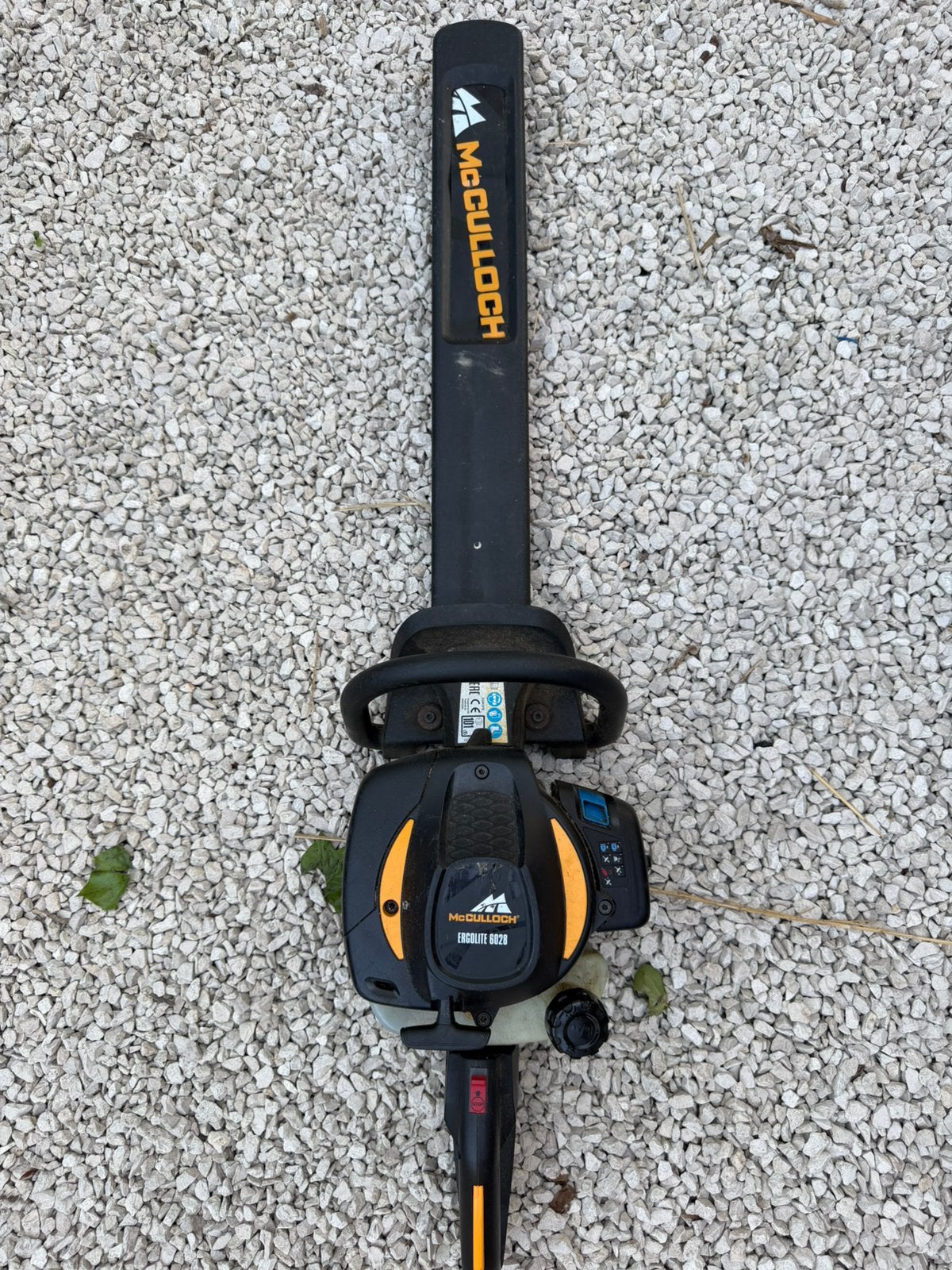 McCulloch Ergolite 6028 benzine heggenschaar, Tuin en Terras, Ophalen, Benzine