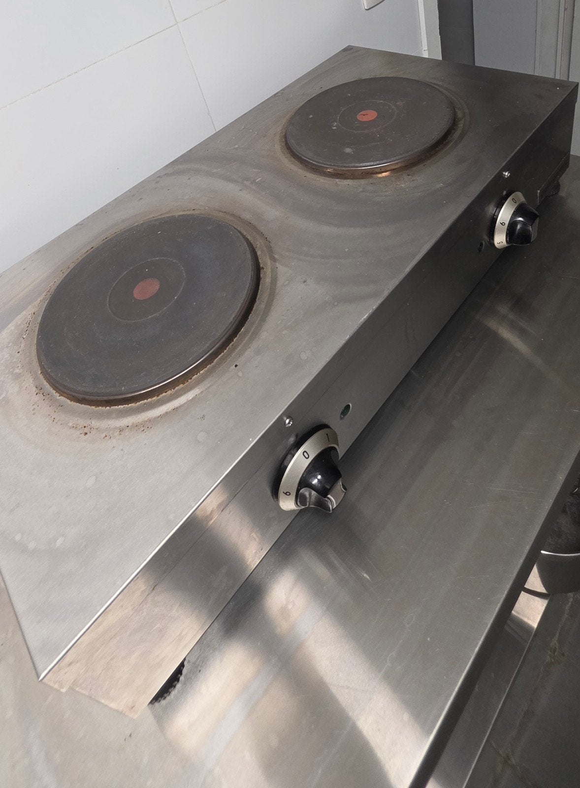 Table de cuisson électrique, Electroménager, Enlèvement, Comme neuf, À Poser, Électrique