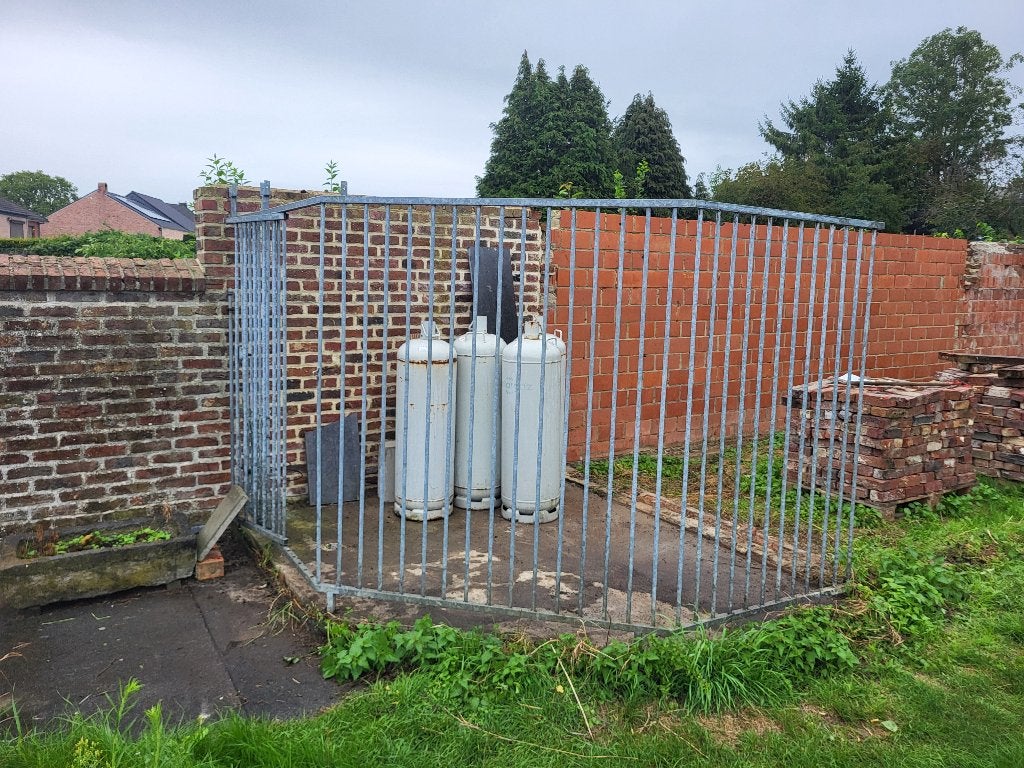 Hondenren (hoekmodel)., Dieren en Toebehoren, Ophalen, Zo goed als nieuw