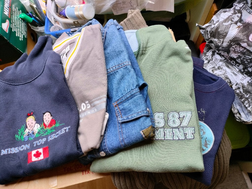 lot jongen 3 pulls + 1 hemd + 1 T-shirt 10-12j sinterklaas, Ophalen of Verzenden, Zo goed als nieuw, Jongen