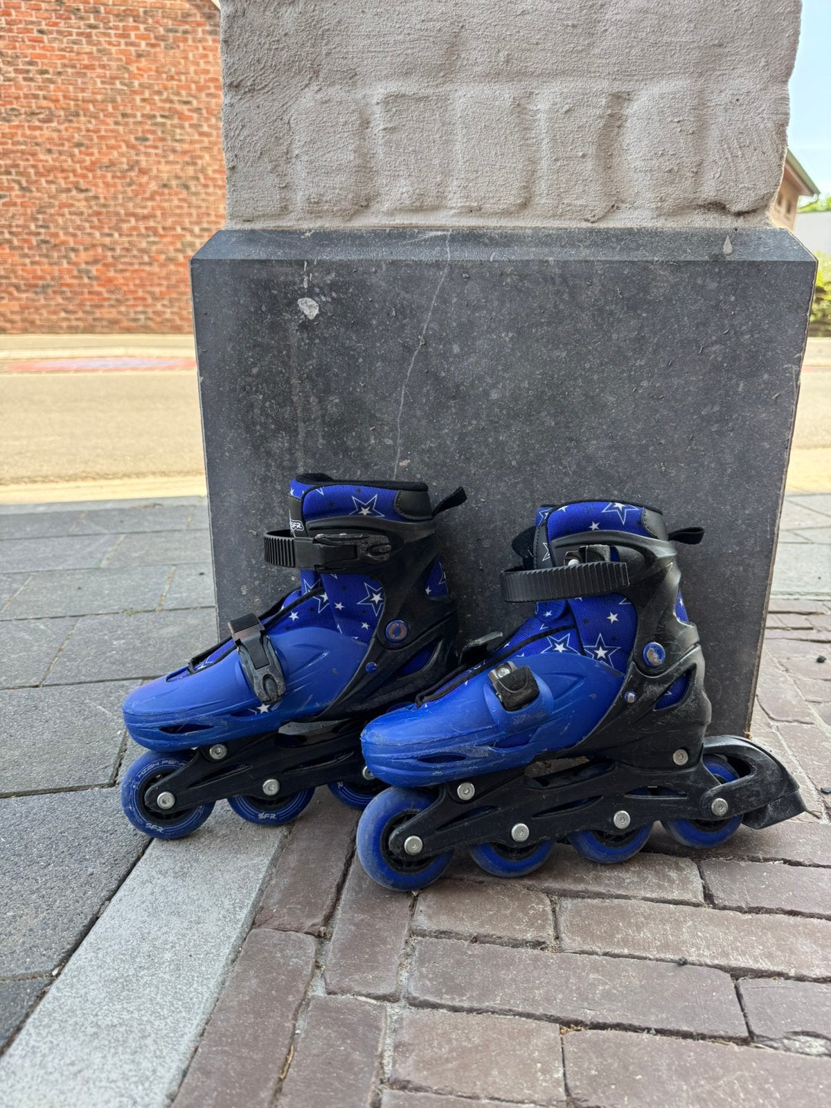 Patins à roues alignées pour garçons taille 33-37 ajustables, Réglable, Comme neuf, Enfants, Protection