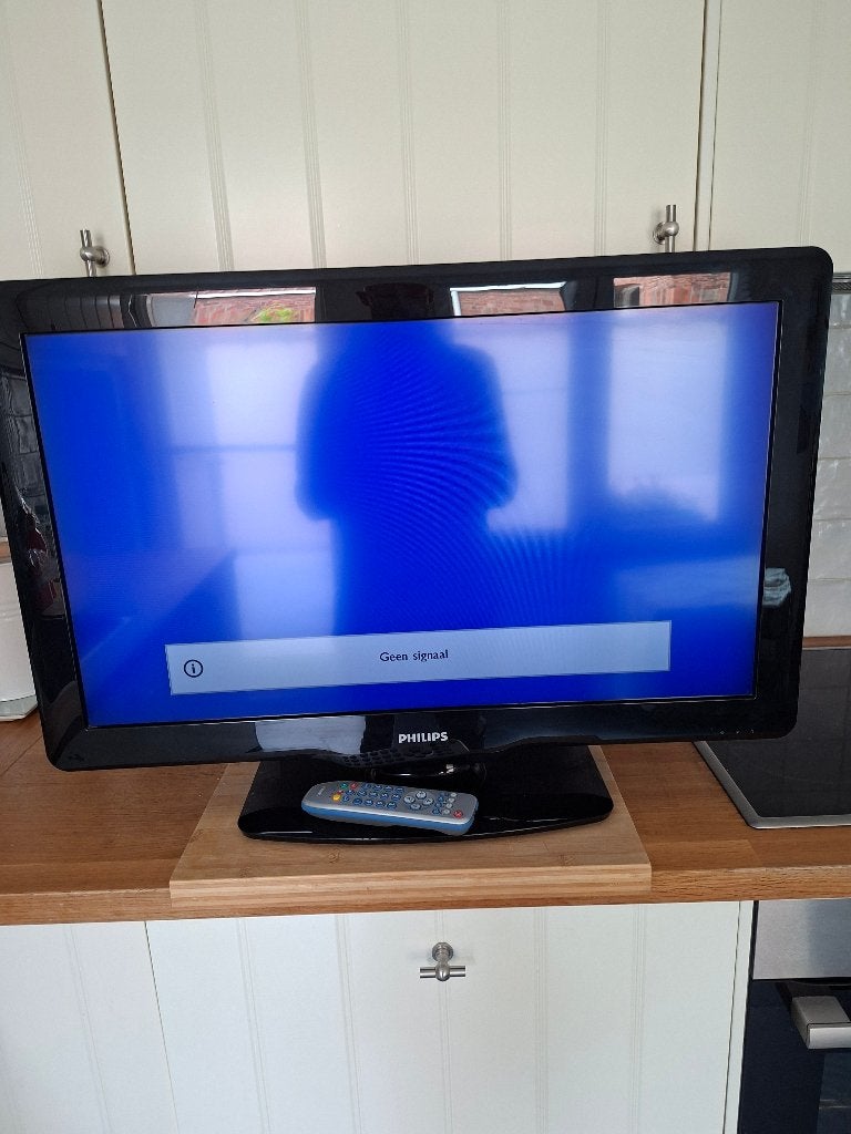 Philips 32" LCD TV, TV, Hi-fi & Vidéo, Télévisions, Philips, Enlèvement ou Envoi, 80 à 100 cm, Utilisé