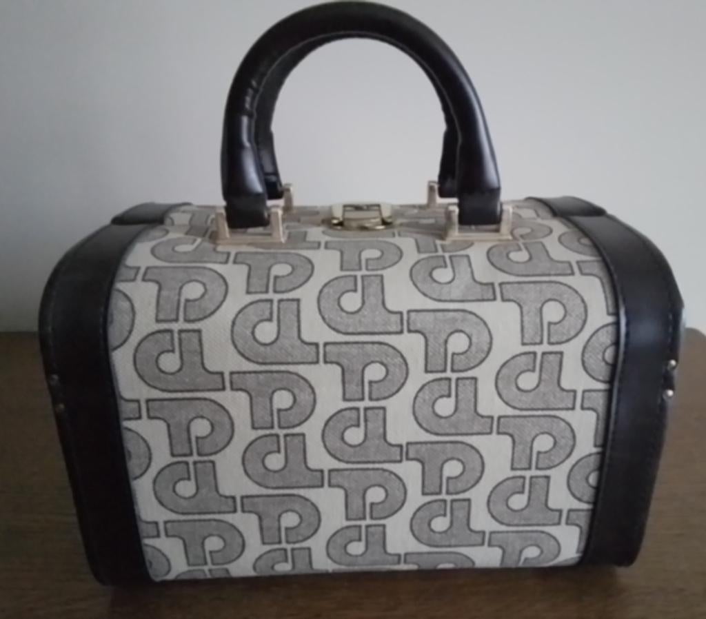 BEAUTY CASE, Bijoux, Sacs & Beauté, Boîtes de maquillage & Beauty case, Enlèvement, Comme neuf, Beige, Rigide