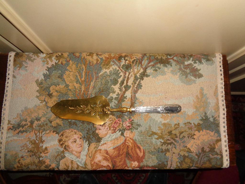 Anciens couverts de service à poisson ou gateau, Enlèvement, Utilisé, Autres matériaux, Ensemble de couverts