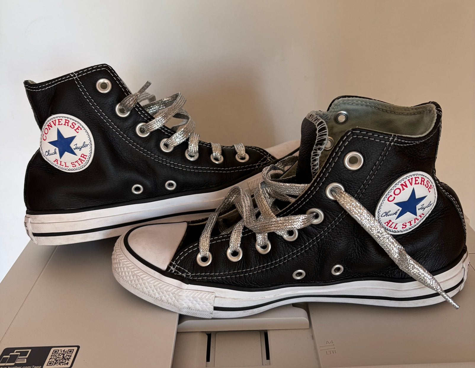 CONVERSE pointure 38 en très bon état, Vêtements | Femmes, Enlèvement ou Envoi, Comme neuf