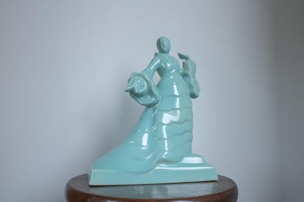 Boch Josephine Baker Teal Coloured Statue, Porcelein Beeld, Ophalen of Verzenden