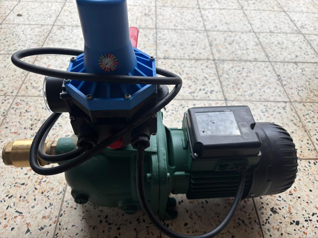 Nieuwe waterpomp DAB 0,75kW, Tuin en Terras, Ophalen, Zo goed als nieuw