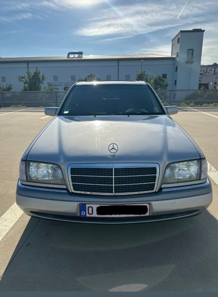 Mercedes C200 Oldtimer automaat opendak, Auto's, Elektrische ramen, Berline, 5 deurs, Particulier