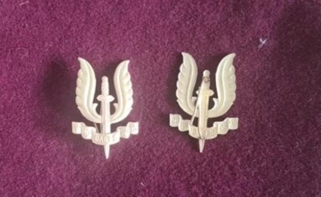 Mutskenteken 1Bn Para origineel messing goudkleurig, Verzamelen, Ophalen of Verzenden, Landmacht, Lintje, Medaille of Wings
