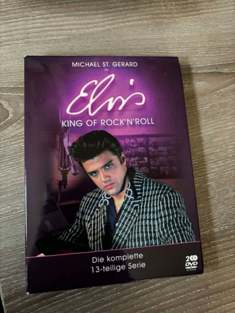 Elvis 2 dvdbox, Elvis king of rock'n'roll, Michael St Gerard, CD & DVD, DVD | TV & Séries télévisées, À partir de 6 ans, Import