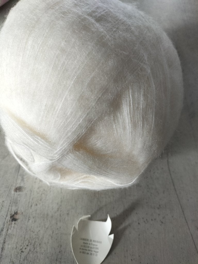 Witte bol in vat van wol (285 g)  C6, Ophalen of Verzenden