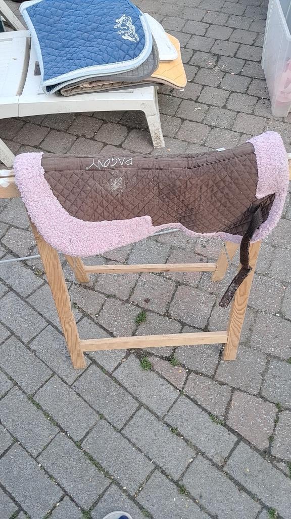Dekje met bont voor op paard, Rose, Cob (M), Tapis de selle, Enlèvement