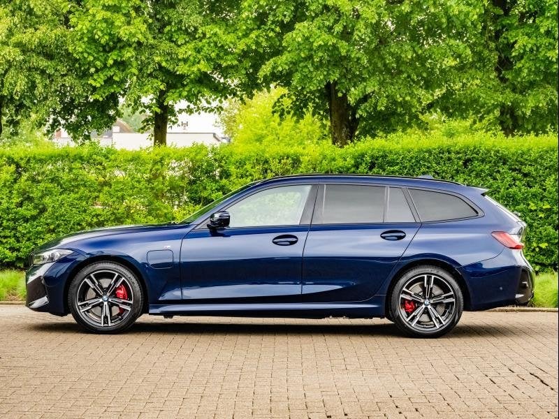 BMW Serie 3 330 Touring/M-Sport PRO, Autos, Achat, 216 kW, Noir, Break