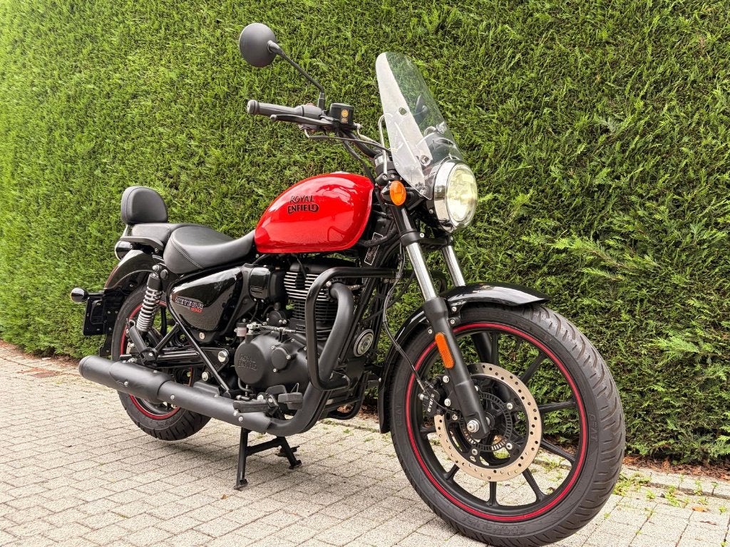 Royal Enfield Meteor 350 Fireball Red & Black, Motoren, Occasion, Bedrijf, Overig, Minimaal motorrijbewijs A2