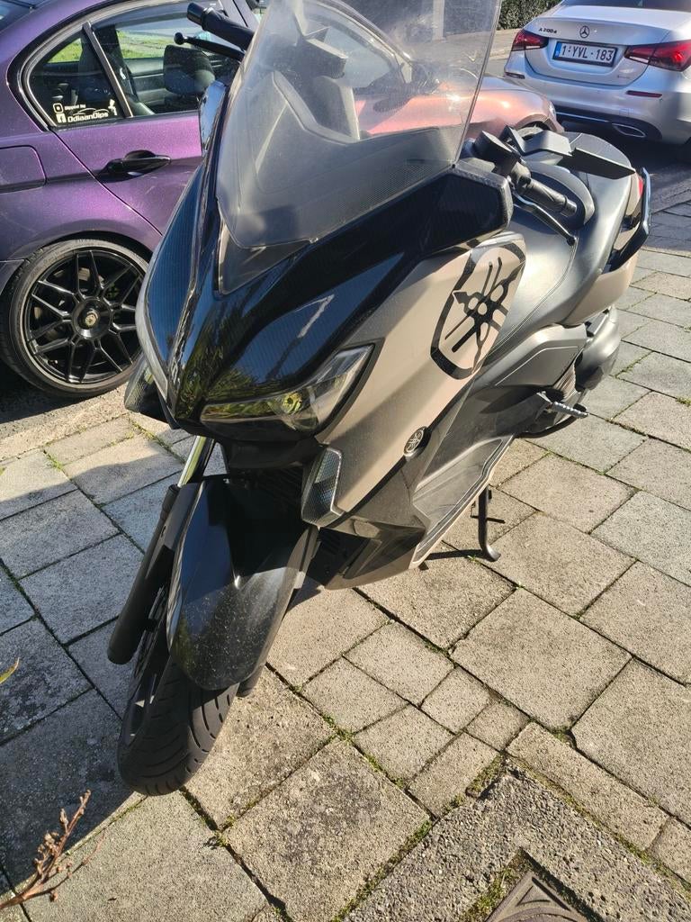 Yamaha X-Max400, Entreprise
