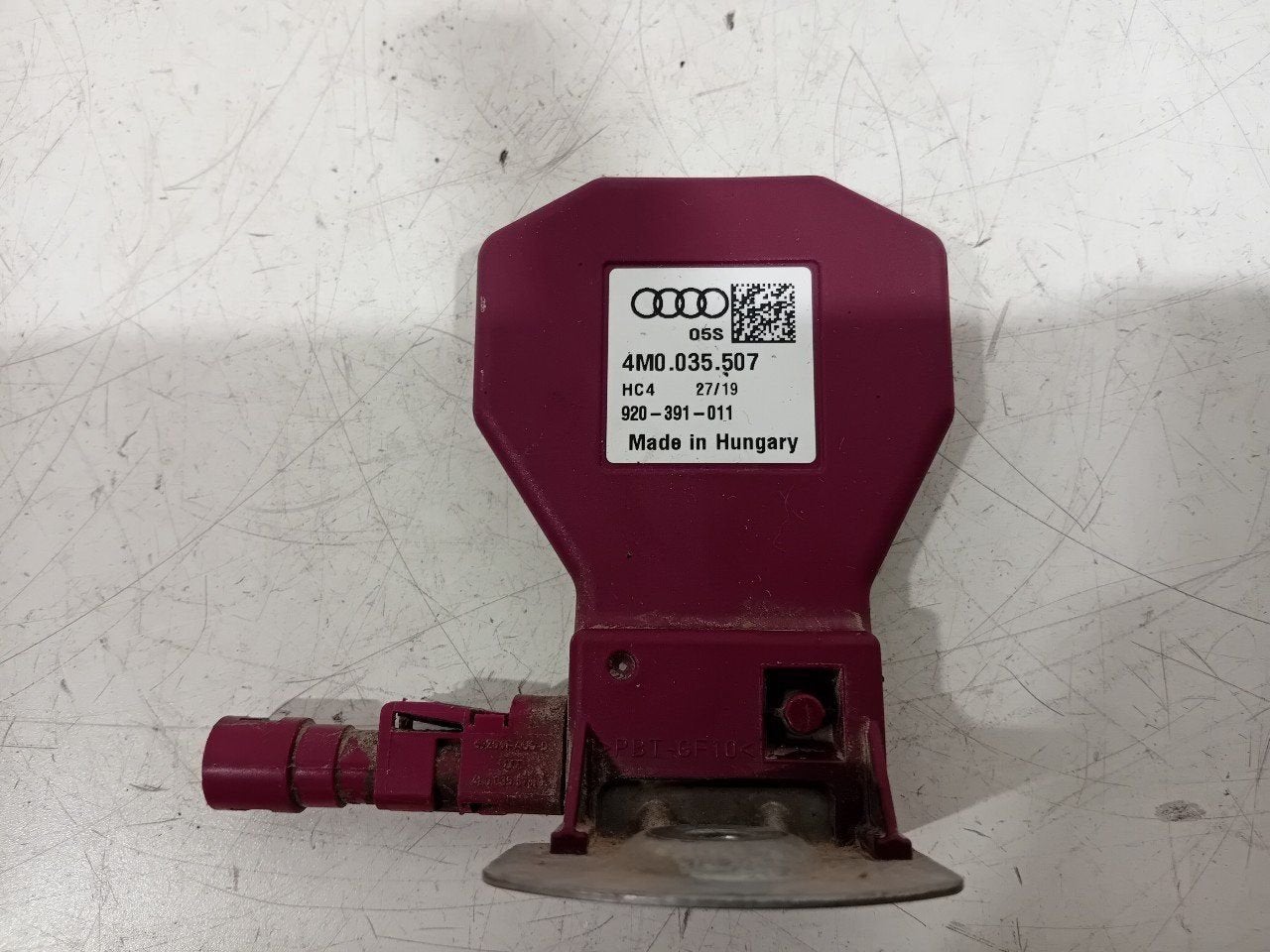 Antenne versterker Audi Q5, Enlèvement ou Envoi, Van der Ven Autorecycling B.V., Onderdelen@venauto.nl, Ettenseweg 76, 4706 PB Roosendaal, The Netherlands