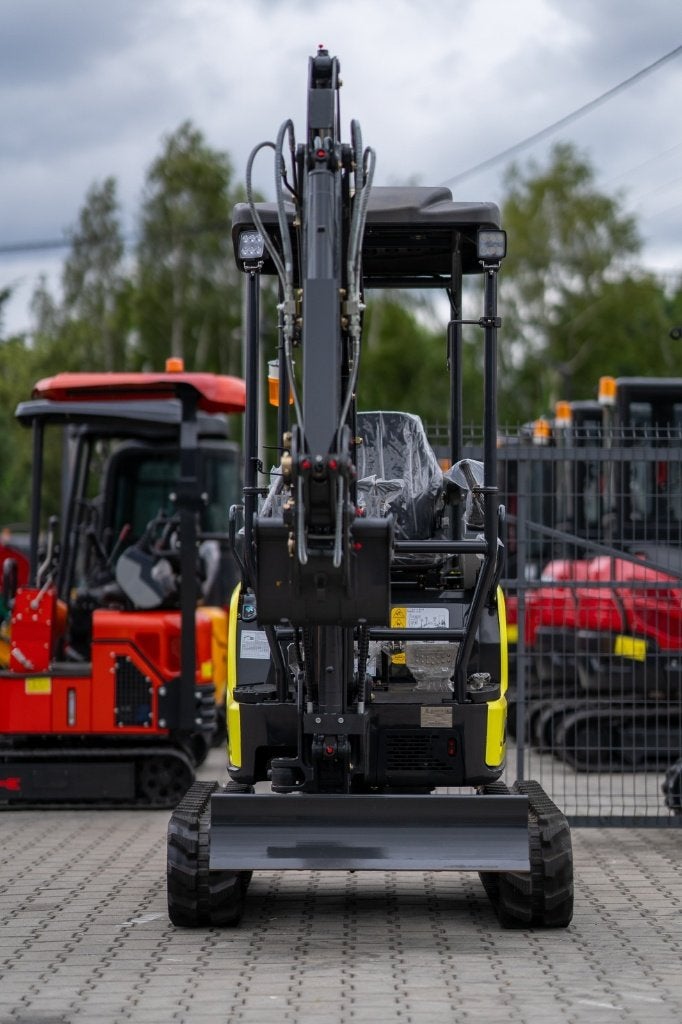 Système hydraulique à détection de charge mini-pelle YAMA 18, Articles professionnels, Machines & Construction | Grues & Excavatrices