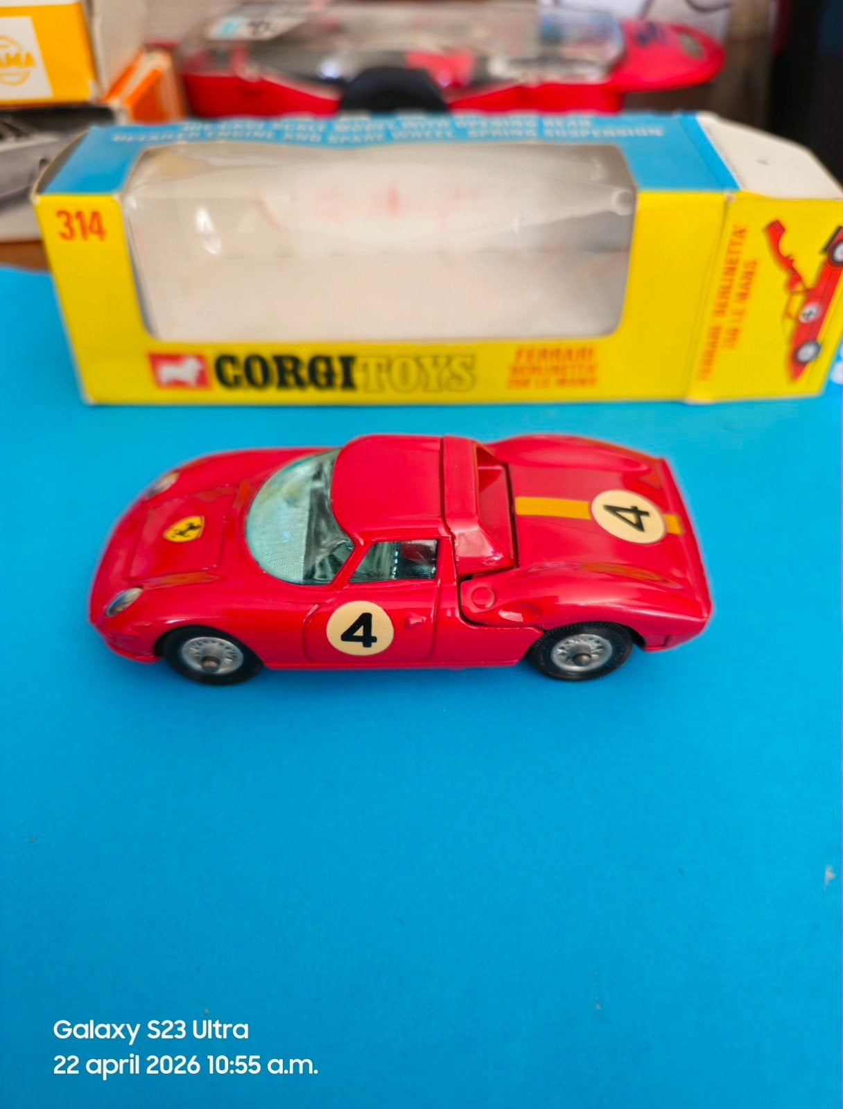 mooie Ferrari van corgi toys  in originele verpakking, Ophalen, Corgi