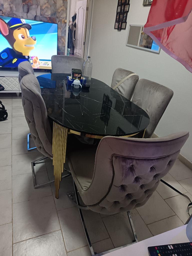 Tafel met 6 stoelen, Huis en Inrichting, Tafels | Eettafels, Ophalen, Gebruikt, 150 tot 200 cm, Rond