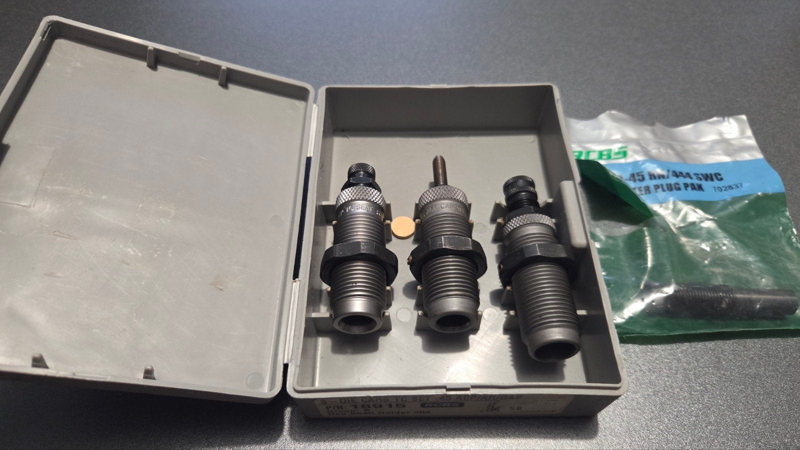 RCBS/Outils/3D DIE CARB TC SET 45 ACP/AR/GAP, Enlèvement ou Envoi, Utilisé