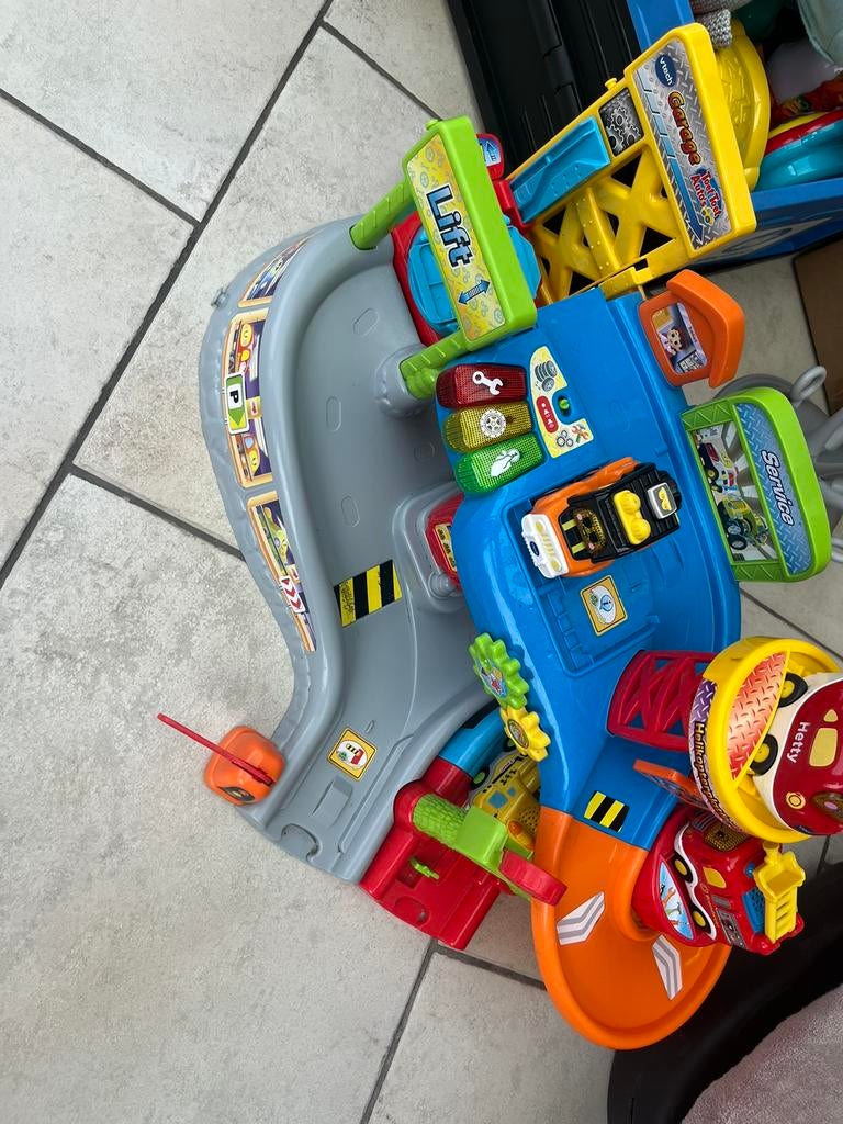 Toet toet auto’s garage, Kinderen en Baby's, Ophalen, Gebruikt