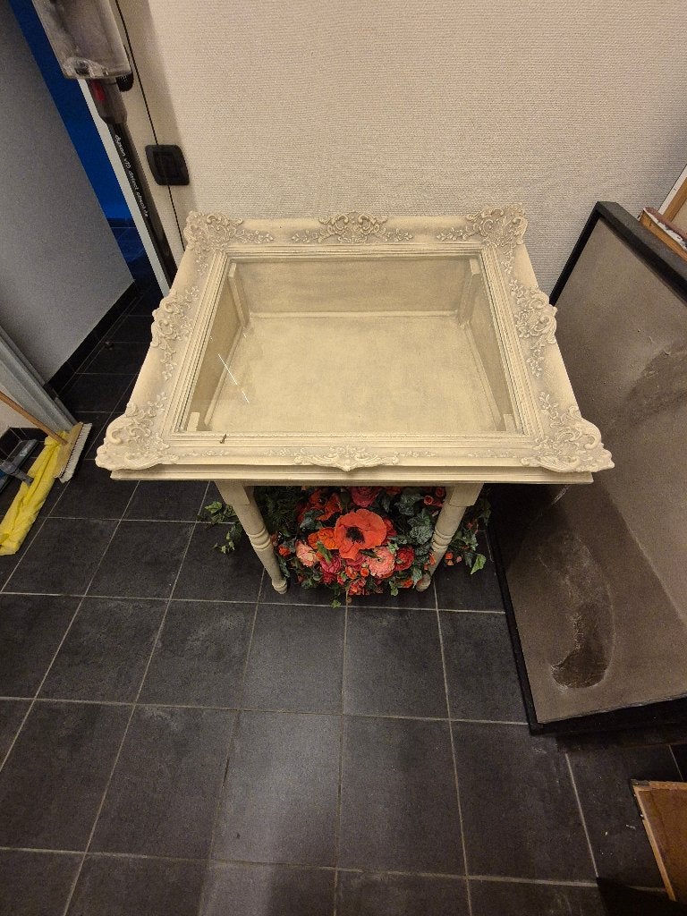 Kastje, Antiek en Kunst, Ophalen