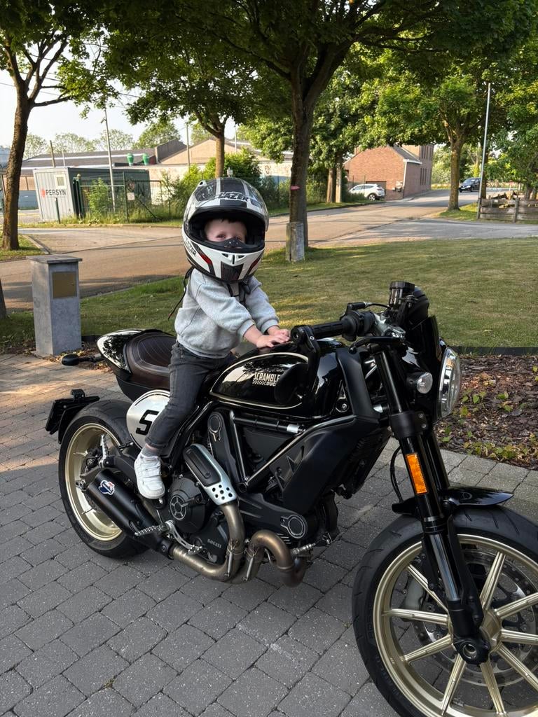 Ducati scrambler 800 cafe racer, Motoren, Particulier