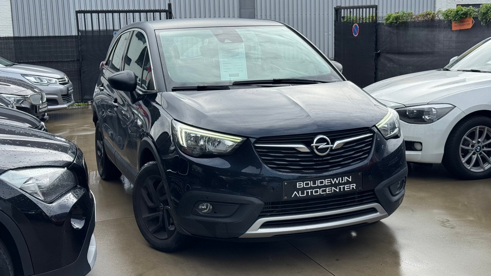 Opel Crossland X 2019 53.xxxkm Benzine nieuw distributie TOP, Auto's, Voorwielaandrijving, Stof, Zwart, Zwart