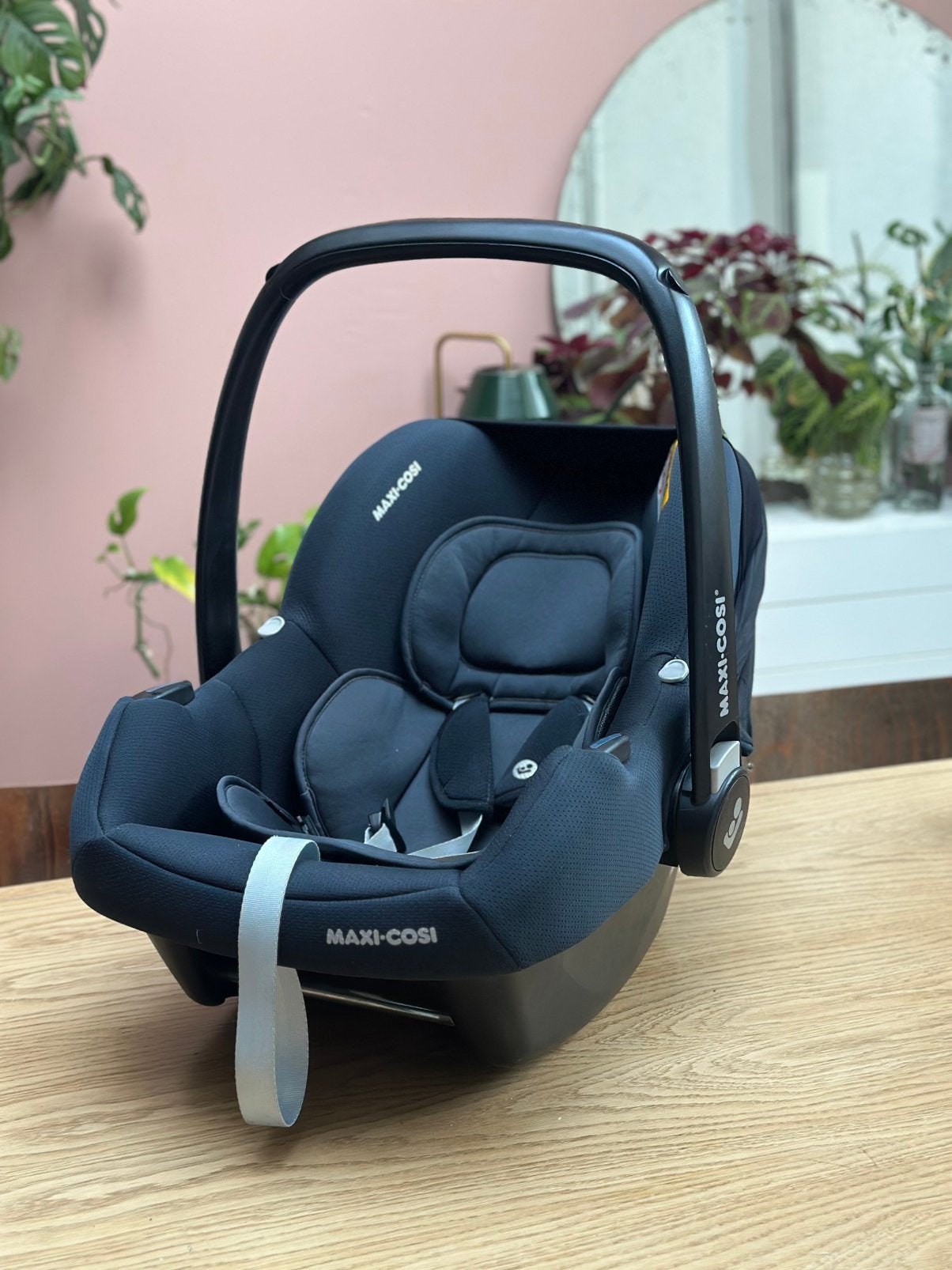 Maxi-Cosi CabrioFix i-Size + base + accessoires, Enlèvement, Comme neuf, Maxi-Cosi, Isofix
