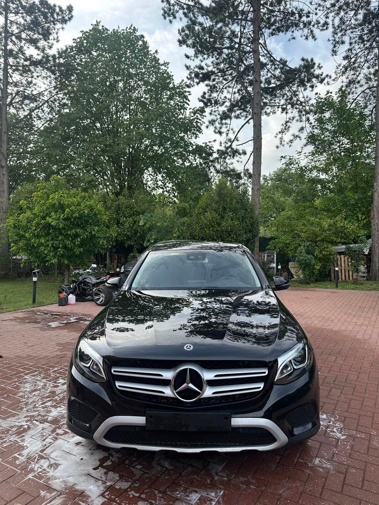 Mercedes GLC 250d 4Matic | 126dkm | Van opa & oma!, Auto's, Automaat, 4 cilinders, Zwart, Leder