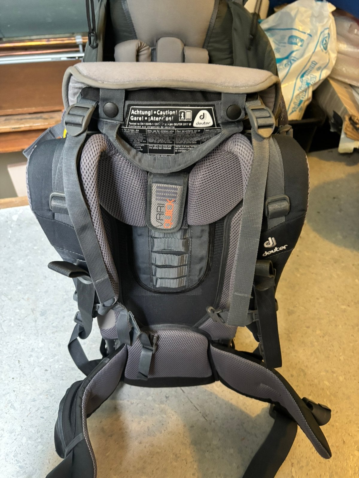 Porte bebe de randonee Deuter Kid Comfort 1plus, Kinderen en Baby's, Babydragers en Draagdoeken, Ophalen, Zo goed als nieuw