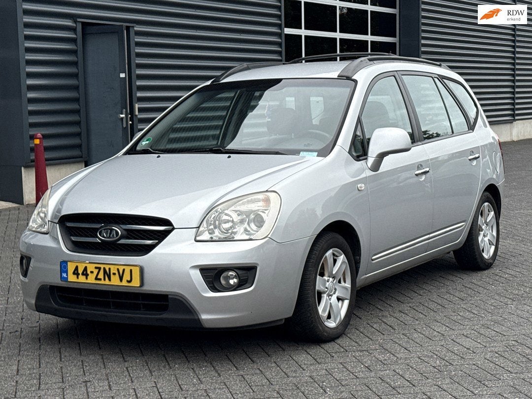 Kia Carens 2.0 CVVT X-ecutive | Airco | Trekhaak, Auto's, Voorwielaandrijving, 1998 cc, Monovolume, Gebruikt