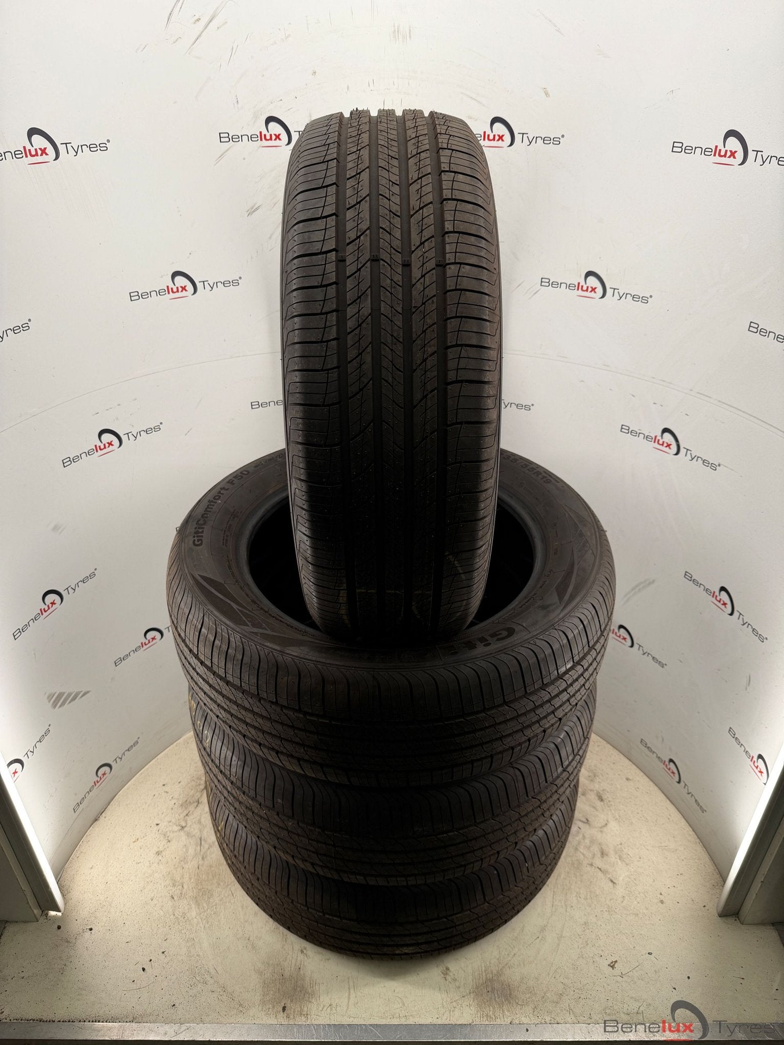 new demo 225/55R19 99H Hankook 225/55 R19 225/55/19 2255519, Auto-onderdelen, 19 inch, Gebruikt, -, -